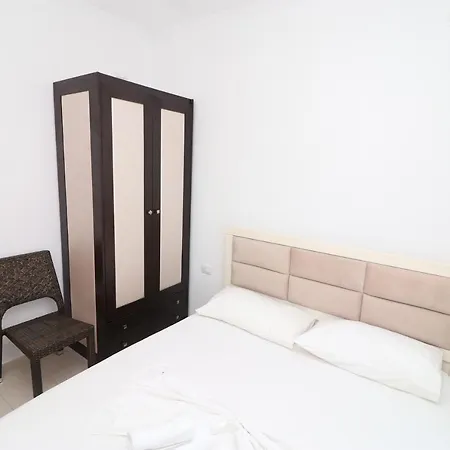 Sea La Vie Holiday Apartment