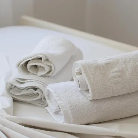 Sea La Vie Holiday Apartment