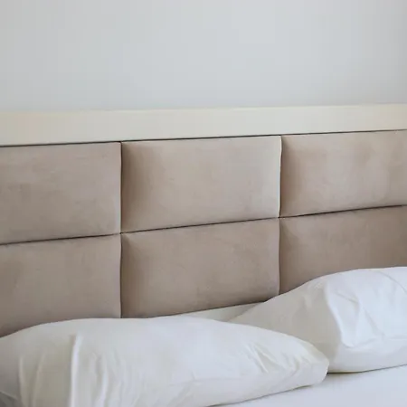 Sea La Vie Holiday Apartment *